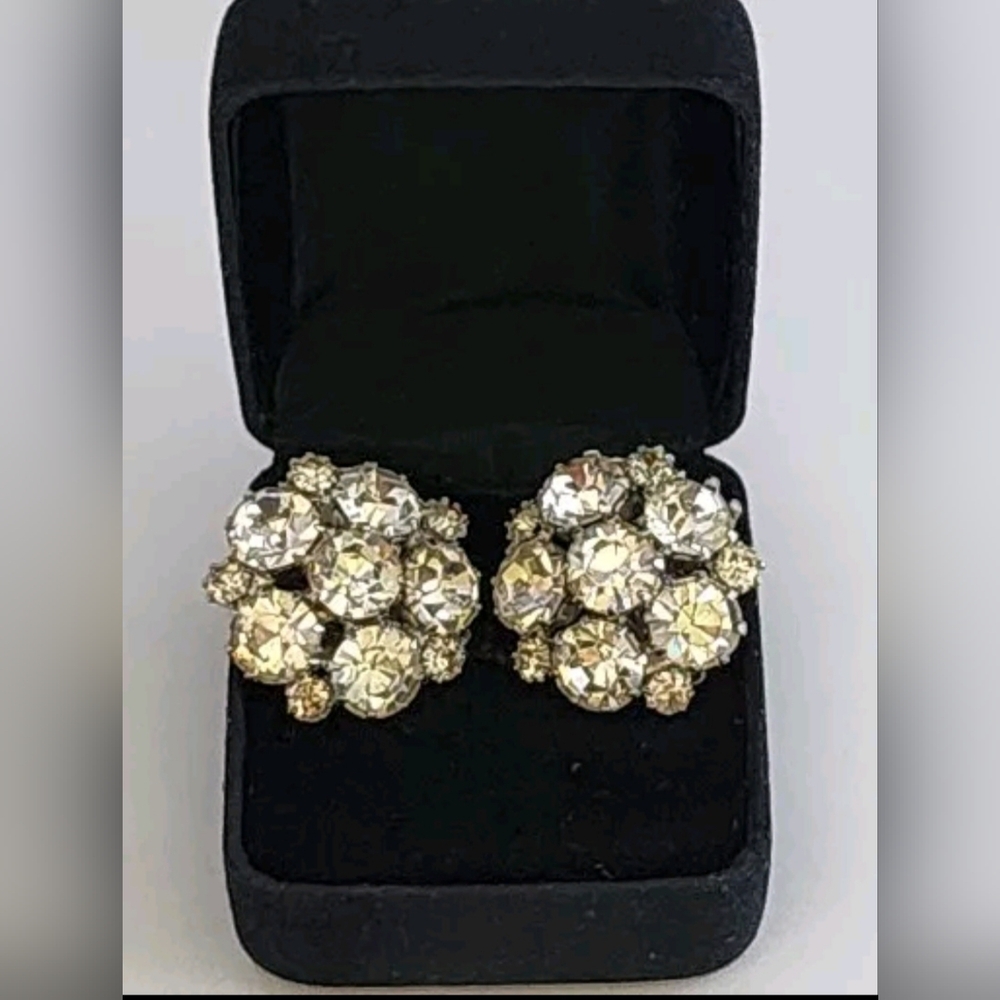 VINTAGE ESTATE SIGNED "WEISS"  "AB" PAVÉ CRYSTALS PRONGED CLIP-ON EARRINGS